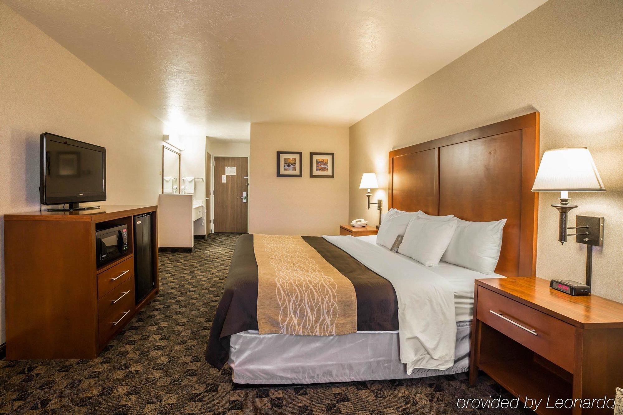 Comfort Inn & Suites Beaver - Interstate 15 North Exterior photo